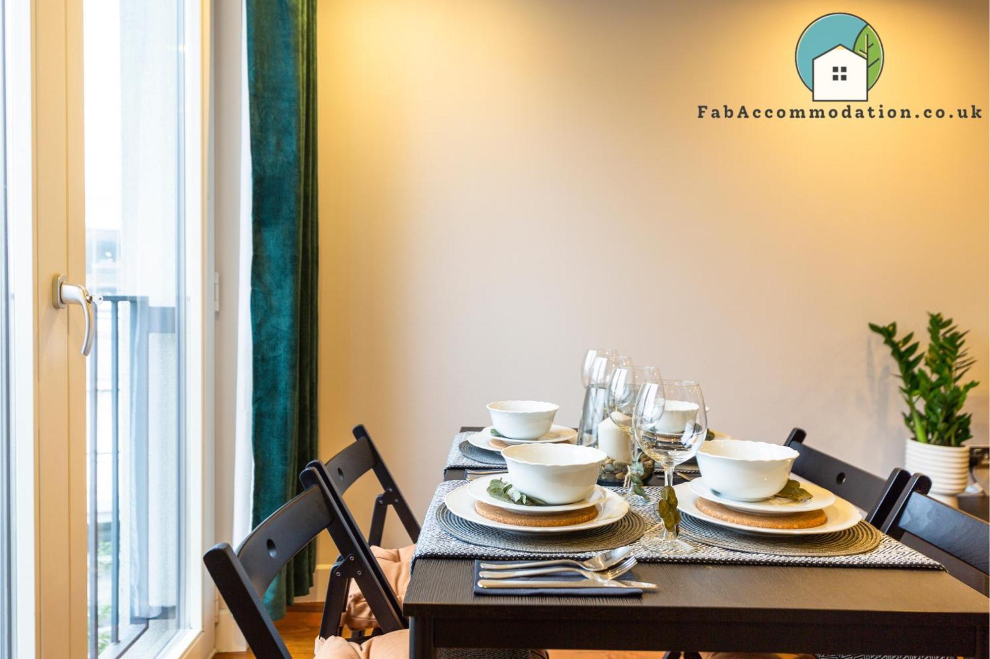 Amazing Flat-Parking Available-By Fabaccommodation Κάρντιφ Εξωτερικό φωτογραφία