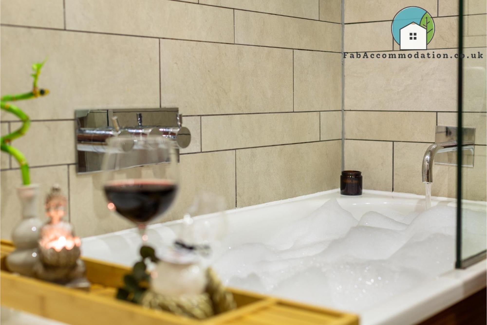 Amazing Flat-Parking Available-By Fabaccommodation Κάρντιφ Εξωτερικό φωτογραφία