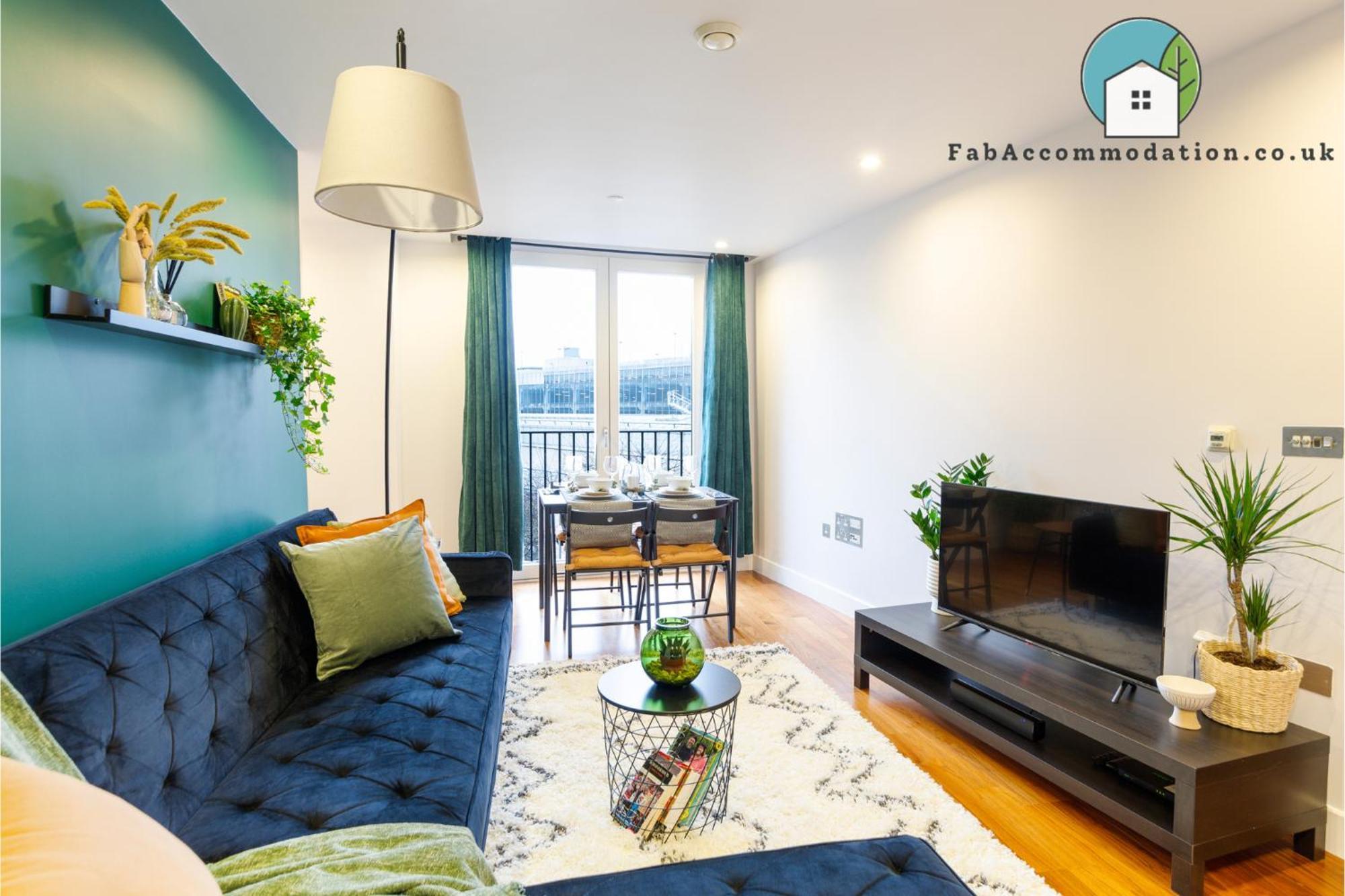 Amazing Flat-Parking Available-By Fabaccommodation Κάρντιφ Εξωτερικό φωτογραφία